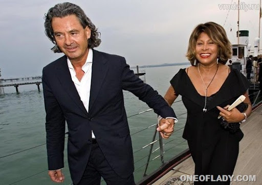 doc6b205u4uuw618vn8i304_800_480