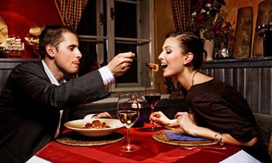 1267806959_romancdinner_main