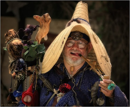 528202_497822913587383_105269377_n