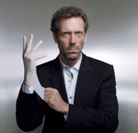z5756593Q,Hugh-Laurie